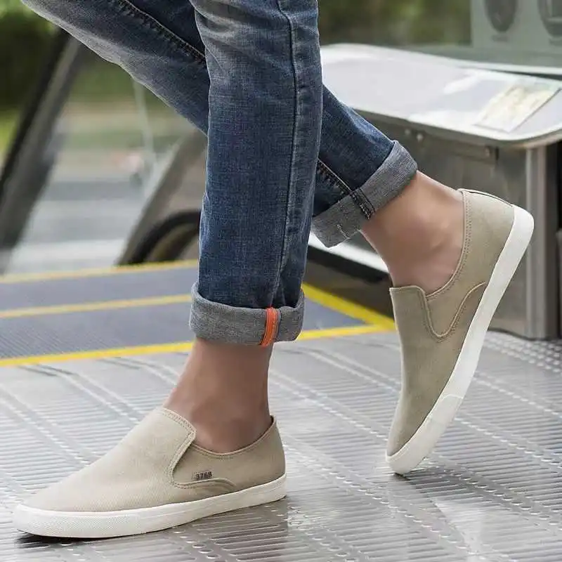 Men’s Slip-On Shoes